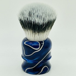 LE Chubby CH1 Sovereign Synthetic Fibre Sapphire Candy 